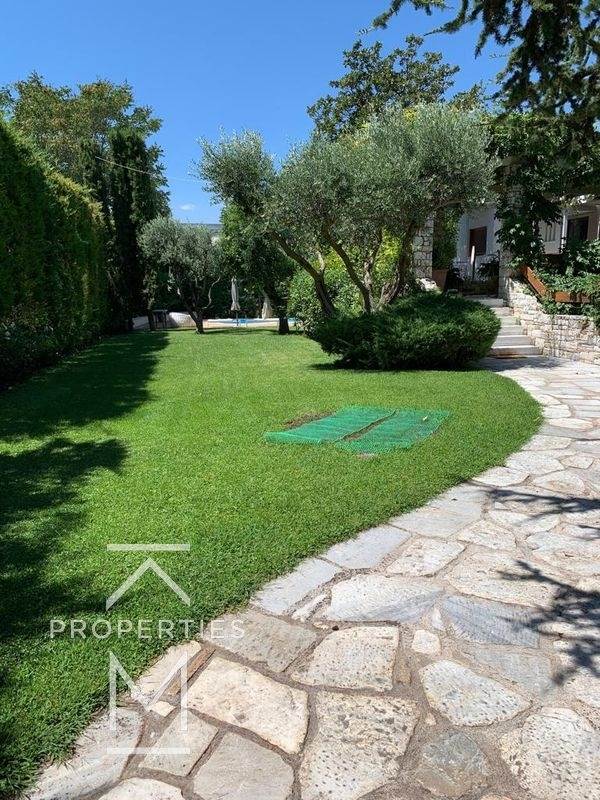 (For Sale) Residential Detached house || Athens North/Kifissia - 450 Sq.m, 3 Bedrooms, 2.700.000€ 